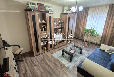 Vanzare apartament 2 camere, luminos, etaj 3, Rovinari – strada Jiului - 2