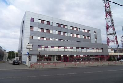 Danielle Business Center - 6