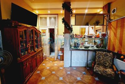 Apartament cu 3 camere de vanzare in Oradea, zona centrala - 1