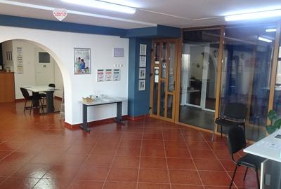 Vand spatiu comercial in Deva, zona ultracentrala, (Bld Decebal), etaj 1, - 4