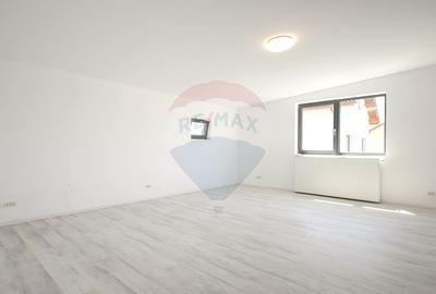 COMISION 0% | Spatiu comercial de vanzare | Izvor Tarlungeni - 13