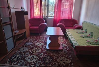 Apartament cu 2 camere semidecomandat în Tomis II