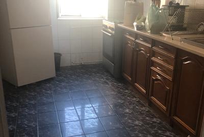 De inchiriat 4 camere decomandat Blv Mircea Voda - 10
