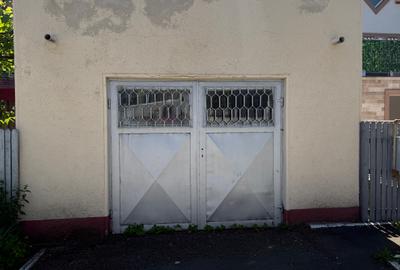 Vila P+1/ Garaj / Acces la 2 strazi / 630 mp - 2