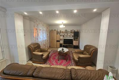 Casa la curte cu garaj dublu langa Padurea Rosu - 2