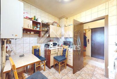 De Vanzare-Ap 3 Cam Cu Centrală Proprie - P-ța Victoriei - Titulescu - 11