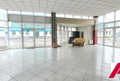 Spațiu comercial, 140 mp în Central