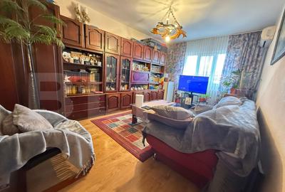 Apartament cu 2 camere decomandat, mobilat în 9 Mai