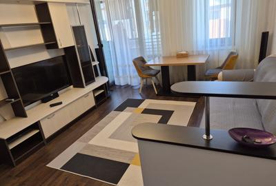 Apartament cu 3 camere, mobilat în Tomis Plus