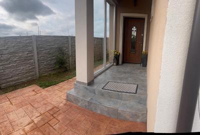 Vând jumătate de duplex in Mosnita noua - 3