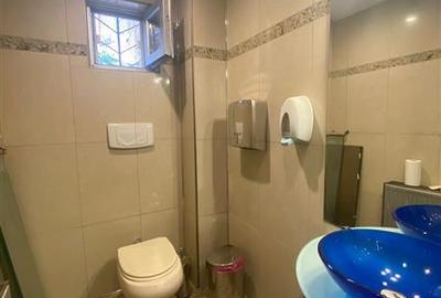 Spatiu Birou 6 camere Metrou Romana - 11