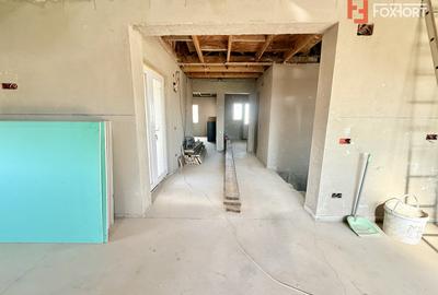 Casa individuala cu 6 camere, de vanzare in Sanandrei - 2