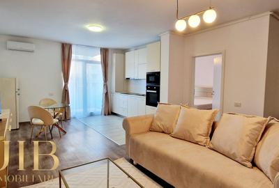 Apartament 2 camere + 2 locuri de parcare la subteran, Grand Vivalia