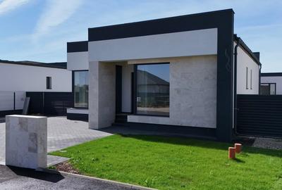 Casă individuală cu 4 camere în Berceni