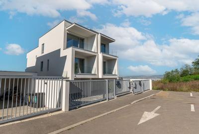 0 % comision ! Casa noua realizata cu materiale de calitate-Borhanci - 1