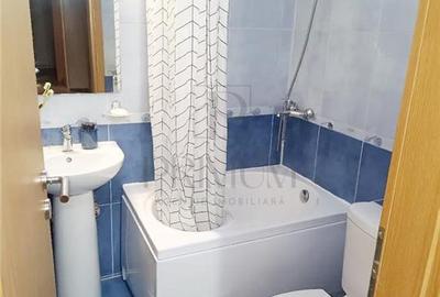 LIPOVEI - DECOMANDAT - 4 CAM - ETAJ 1 - 2 BALCOANE - BOXA - ZONA LINISTITA - 13
