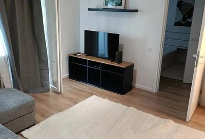 Apartament cu 2 camere decomandat în P-ța Dorobanți