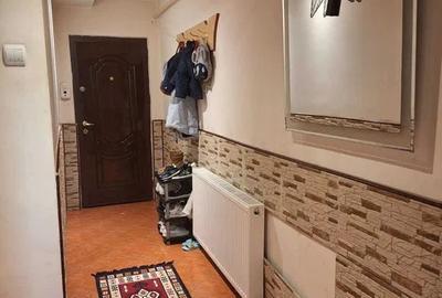 Apartament 3 camere - etaj -4/4- 71 mp  - 66500 euro - 7