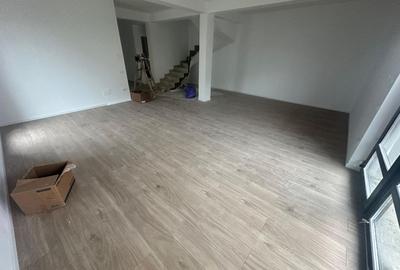 CASA TIP DUPLEX, 4 CAMERE, TOATE UTILITATILE, TEREN 245 MP, COMIS 0% - 5