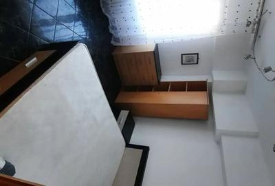 Apartament cu 2 camere decomandat, mobilat în Politehnica