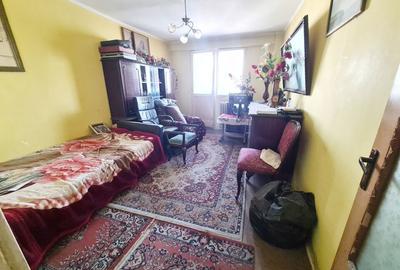 VANZARE 2 CAMERE - Str. Ripiceni - 45 mp. - 3
