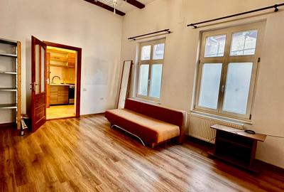 Spatiu Comercial + Casa        Central     Brasov - 2
