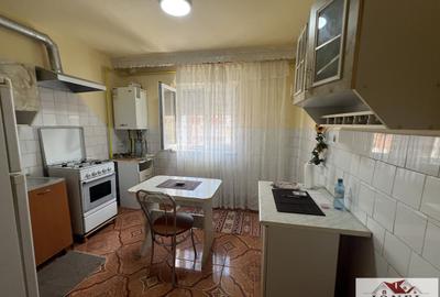 Apartament trei camere de vanzare in Alba Iulia, Cetate - 3