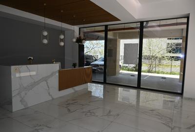 Vand Studio si Parcare in Mamaia Nord, cu vedere la mare si promenada ! - 5