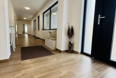 Giroc Central | Casă renovată complet | 4 camere | 2 bai - 9