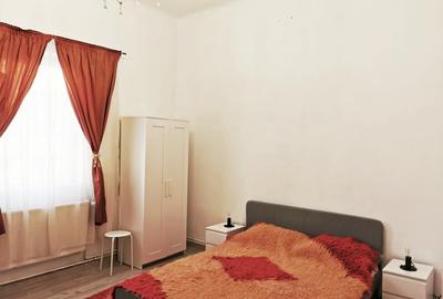 Mosilor, Armeneasca, str.Corbeni, garsoniera in vila, firma/locuit - 1