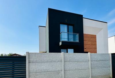 Casă cu 4 camere în Berceni