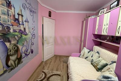 Apartament 2 camere, decomandat, etaj 1 - 4
