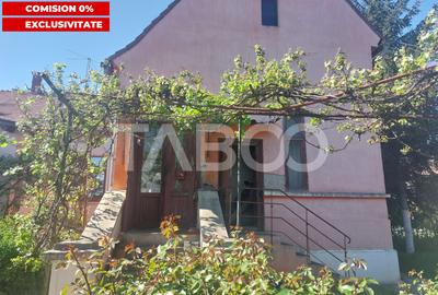 Garsoniera la casa 70 mp gradina proprie 371 mp Terezian Sibiu - 1