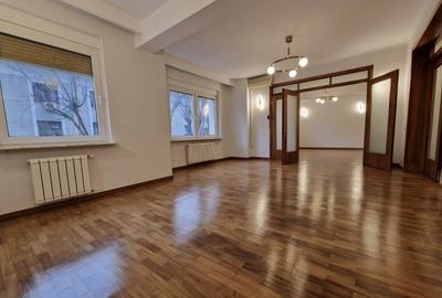 Inchiriere apartament de 5 camere Cartierul Primaverii - 1
