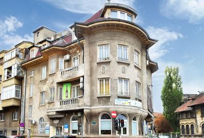 Casă individuală cu 15 camere în Foișorul de Foc