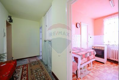 Apartament 2 camere de vânzare – Str. Aluminei - 12