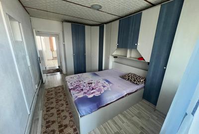 Vand 3 camere tiglina 1 et 4 pret 68.000 euro - 1
