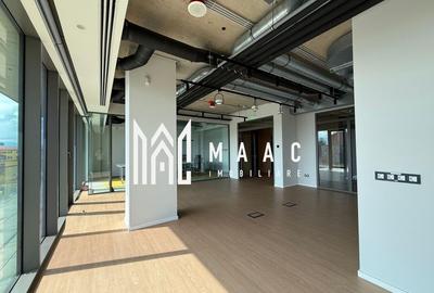 Birou, 765 mp în Central