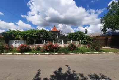 Casa de vanzare  in zona linistita. - 9
