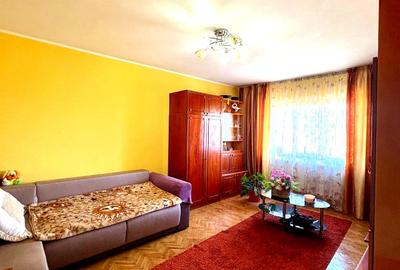 Apartament 3 camere 70mp zona Unitatea Militara 75.000eur neg - 3