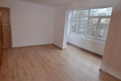 Central, nemobilat - 1