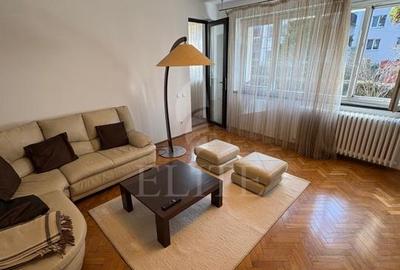 Apartament cu 3 camere decomandat în Plopilor