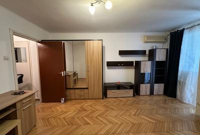 Garsoniera | Titan | Renovat | Balcon | Proximitate Metrou - 1