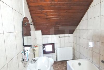 Vilă cu priveliște spre Tâmpa, în zonă liniștită din Brașov - 16