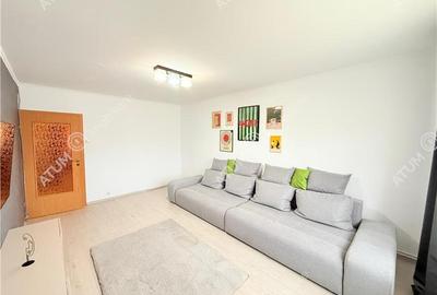 Apartament cu 2 camere decomandatecu pivnita zona Vasile Aaron - 2