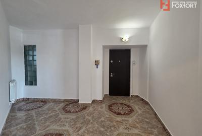 Apartament de vanzare de 165 mp cu 4 camere, zona Intim Arad - 1