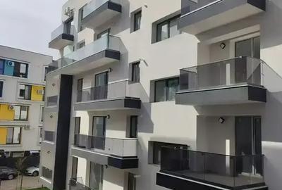 Apartament cu 3 camere decomandat în Ozana