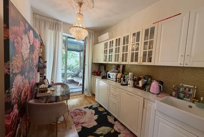 Apartament cu curte 50mp in Luxuria Residence - 12