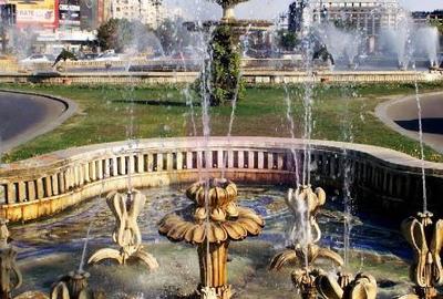 Apartament cu 4 camere decomandat în Unirii