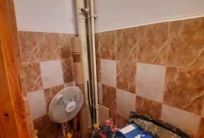 Apartament cu 3 camere decomandat, etaj 2/4, zona Cug - 9